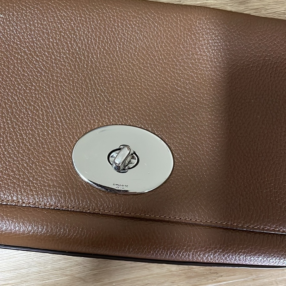 Coach Bag - Picture 3 of 6
